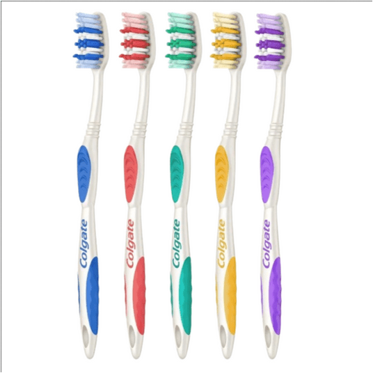 Colgate Szczoteczka do zębów średnia -zdjęcie numer 2